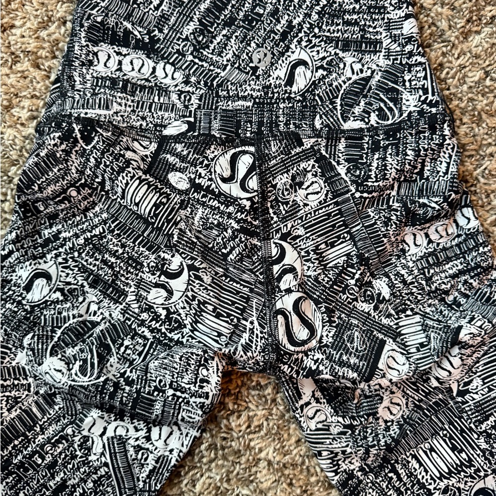 lululemon athletica Black and White Patterned Leggings